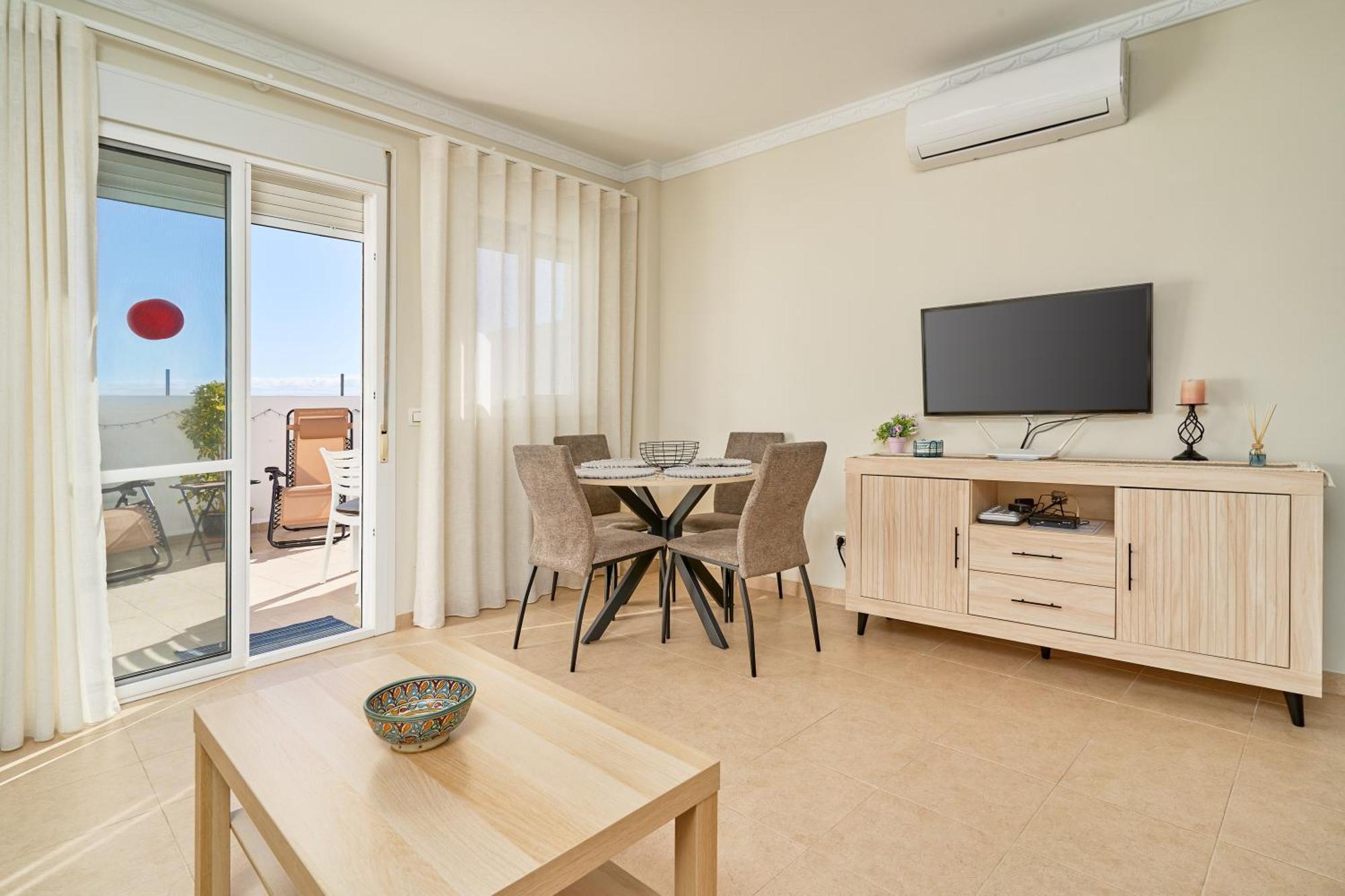 Apartamento Fernandita เนร์คา ภายนอก รูปภาพ